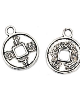 Метална висулка 18 x 14. 5 x 1 mm